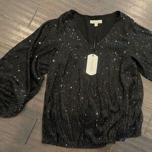 Vine & Love black sequin top. Never worn with tags. Size Large.